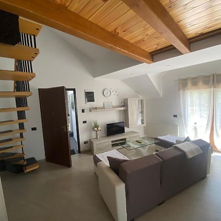 אוגולין Apartman Galerija מראה חיצוני תמונה