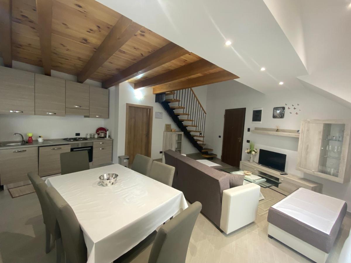 אוגולין Apartman Galerija מראה חיצוני תמונה