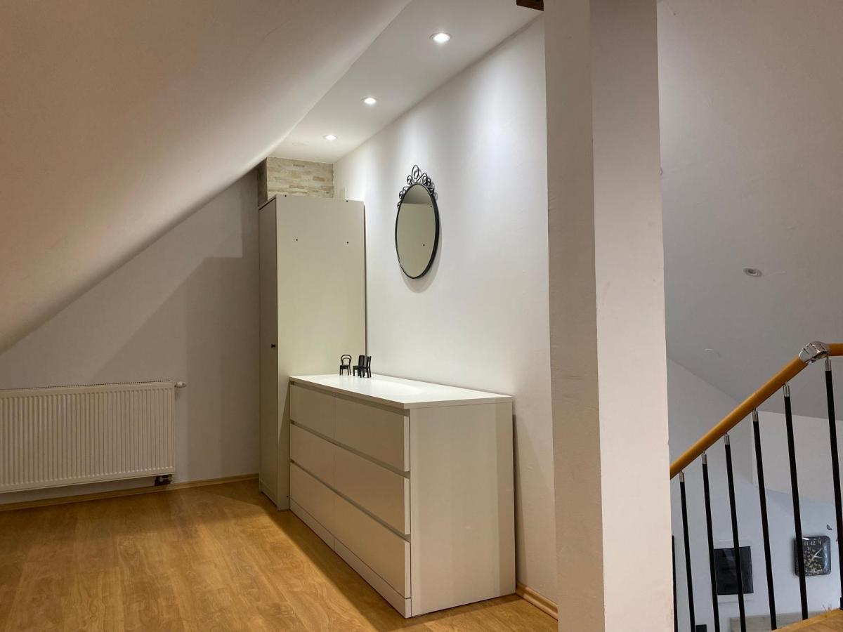אוגולין Apartman Galerija מראה חיצוני תמונה