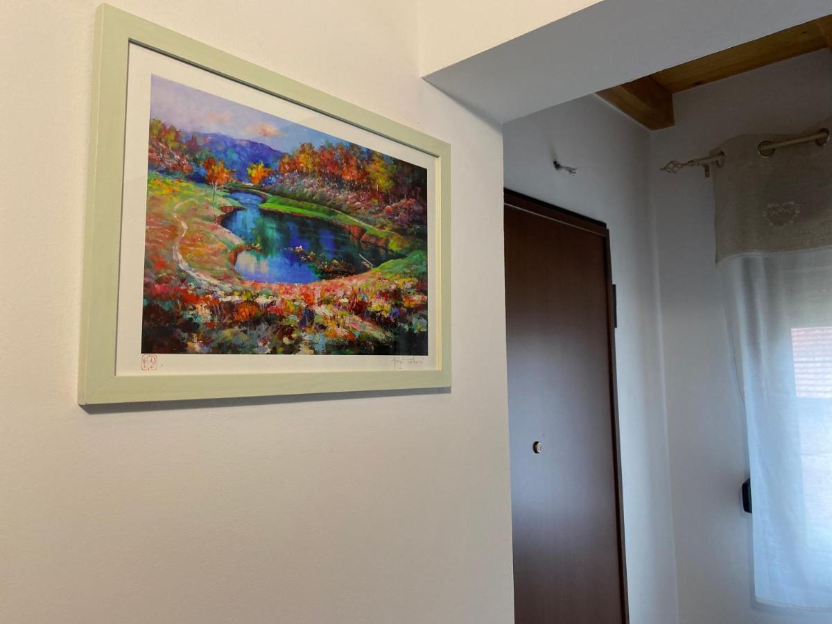 אוגולין Apartman Galerija מראה חיצוני תמונה