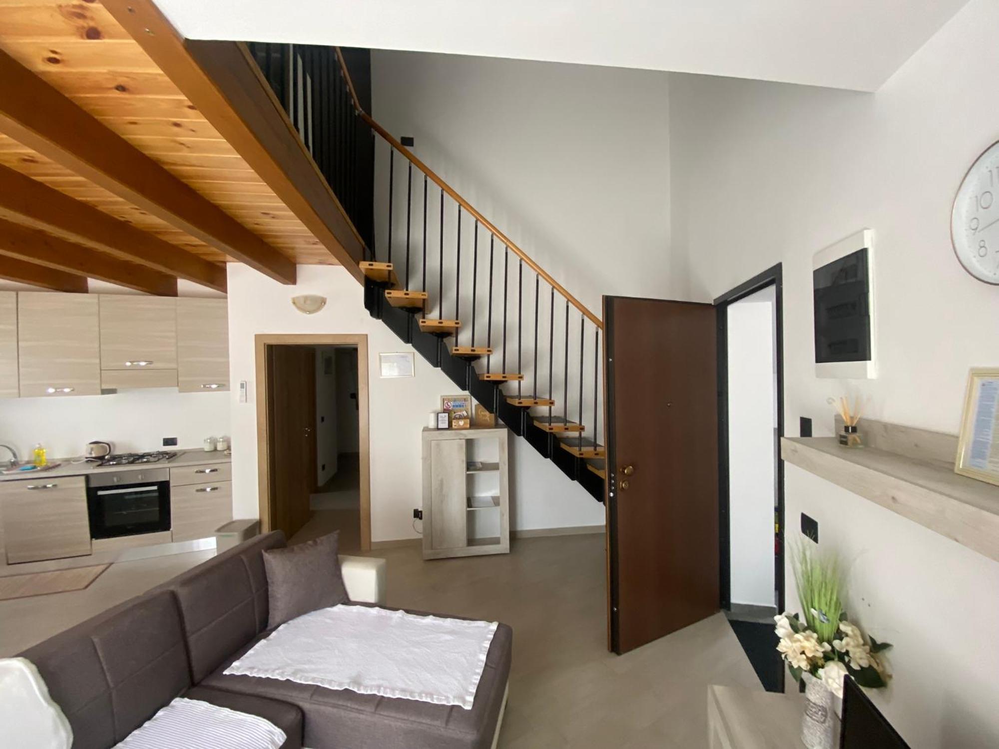 אוגולין Apartman Galerija מראה חיצוני תמונה